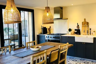 Image de Les Cabanes - Piquey - Maison familiale tout confort de 6 chambres doubles