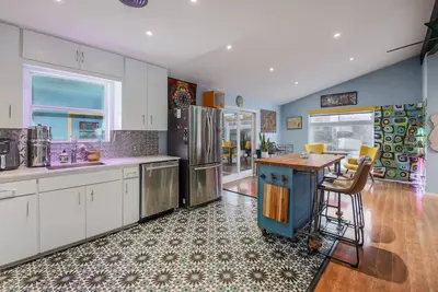 Image de Austin Art House- Pet Friendly-Hot Tub! Close2-Dt!