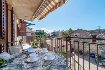 Image de Family-sized app with free P just few steps from city center