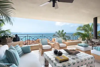 Image de Hacienda de Mita Penthouse w\/incredible views! Premiere Membership