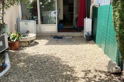 Image de As21515-Studio cabine avec jardin et parking privé