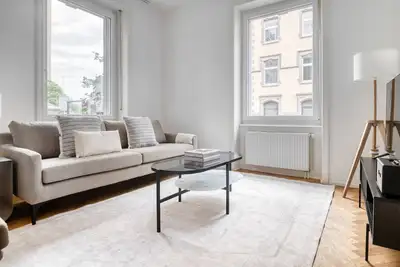 Image de Rosental 2. 5 Room w/ Storage, 7 mins to Mkt