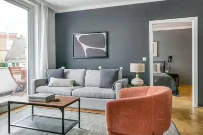 Image de Lovely Landstraße 2br w/ Elevator & Balcony, by Blueground