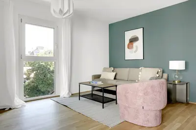 Image de Lovely Landstraße 2br w/ Elevator & Playglound, Calm Area, by Blueground