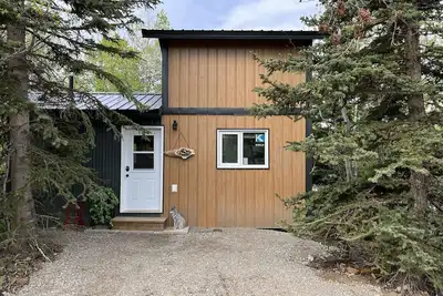 Image de Payne Lake Wilderness Huts - Wolf's Lair