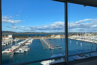 Image de Appartementavec vue sur le Port Près de la Plage