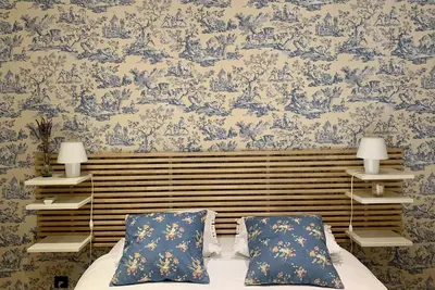 Image de Villa des hirondelles (maison de ville avec piscine)