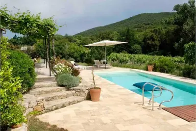 Image de Maison rénovée au milieu des vignes à Hyères