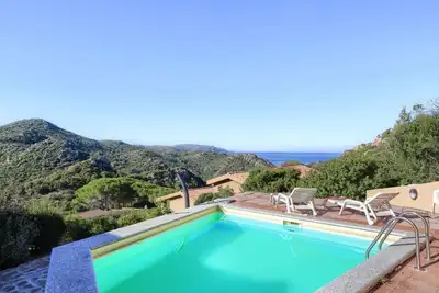 Image de Guinness A - Deluxe: Villa with Pool and Sea View Terrace