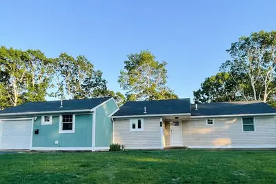 Image de Year 2! Close to Beach, Pool. Perfect family getaway, Safe Neighborhood