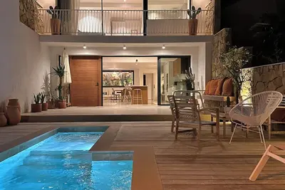 Image de Villa d’architecte neuve avec Piscine \/ Quartier Bompard - Endoume