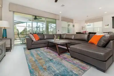 Image de Last Minute Disney Getaway! Villa with Private Pool & Hot Tub. Book Now! #24746