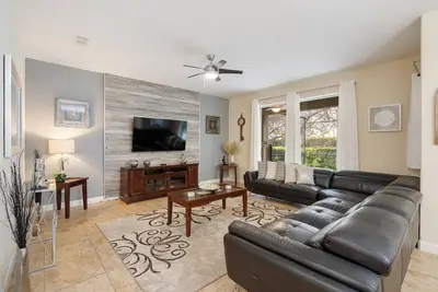 Image de Last Minute Disney Getaway! Luxury Villa with Private Pool & Game Room. Book Now! #41169