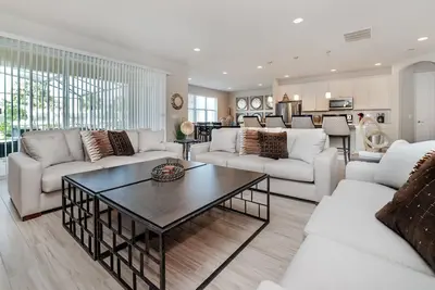 Image de Last Minute Disney Getaway! Villa with Private Pool & Hot Tub. Book Now! #36460