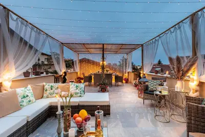 Image de Casa Gina, a modern charming urban retreat with free parking by the train station and the Walls of Lucca