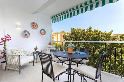Image de 2bd apartment with private terrace in Marbella. Ricardo Soriano T