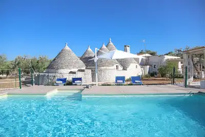 Image de Td Trulli Albapetra Pool & Olive Trees