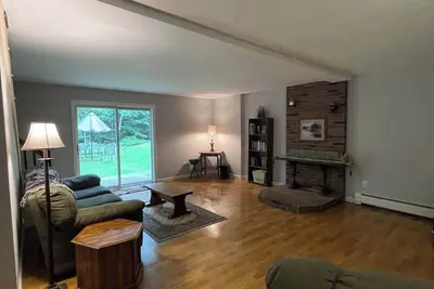 Image de Coastal Charm Cape- Close to Acadia!