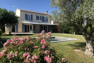 Image de Villa avec piscine Ă 2 pas du mont Ventoux