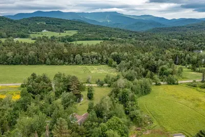 Image de Scenic Getaway: Unique Large Home with Breathtaking Views of Sugarbush Resort