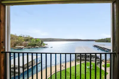 Image de Amazing Lake Views Within State Park - Gated Pool