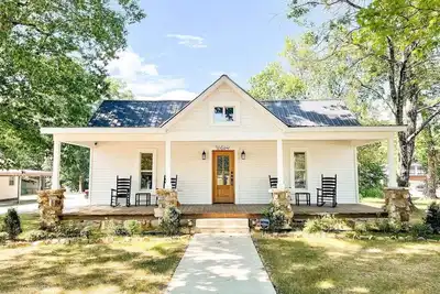 Image de Charming Home w/ Grill and Firepit