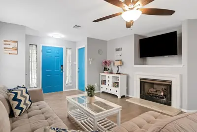 Image de Newly Remodeled | Nearby Restaurants |Pet-Friendly