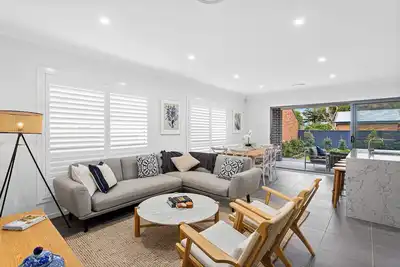 Image de By the Rockpool @ Bulli Beach