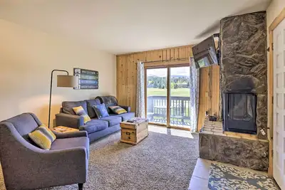 Image de Cozy Family-Friendly Fraser Condo w/ Mtn Views!