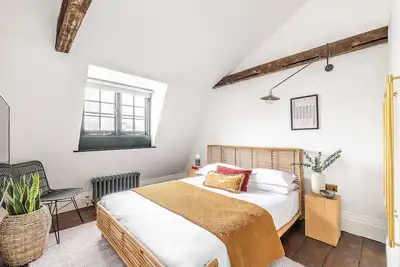 Image de Cosy Loft Apartment - minutes from Angel Tube St.