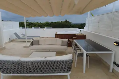 Image de Jacuzzi+Infinity pool condo