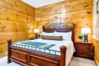 Image de Charming Getaway Awaits, Sleeps 4・Grill・Deck