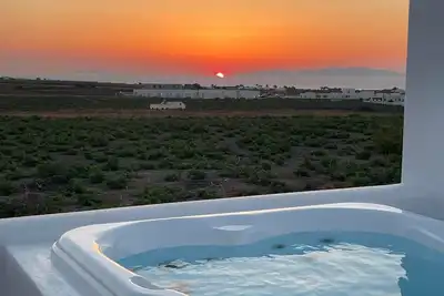 Image de Appartement-Suite-Douche-Vue mer-Vinsanto Anemi Villas