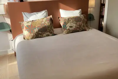 Image de Air-conditioned apartment with sea view 2 minutes from the beach