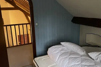 Magnificent villa in a pretty wooded park of 6000m²