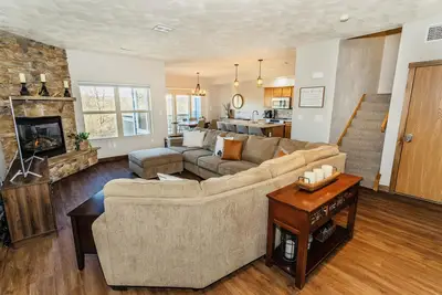 Image de Spacious 4 Bed 4 Bath Condo at Seven Springs