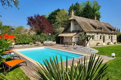 Image de Belle chaumière avec piscine chauffée, 8 personnes