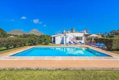 Image de Detached Villa, A/C, Private Pool, Fabulous Mountain Views just 3 mins drive to Port de Pollensa!