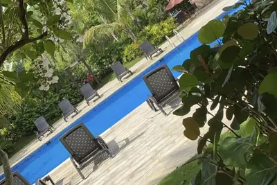 Image de Lovely 3 Bedrooms 2 Bathrooms with Private Jacuzzi and Pool Table.