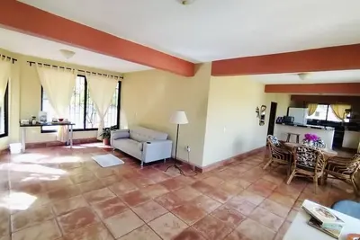 Image de Nice house in downtown area a few steps from the pier * Greg's House