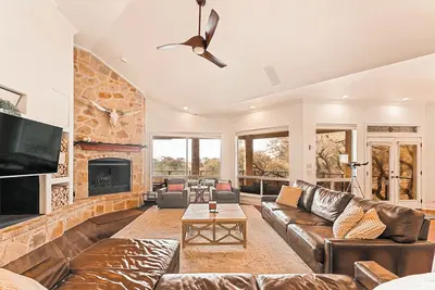 Image de Lakeview Paradise: 7Kings, Hot Tub, Pool & Jacuzzi