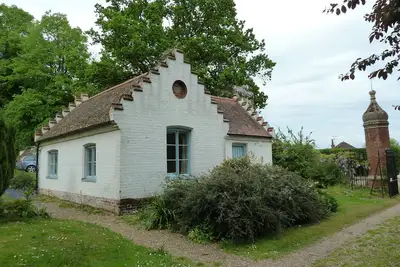 Image de Lodge Cottage - stunning garden, woodland walks near Norwich City & the Broads