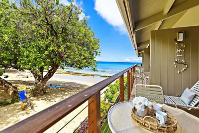 Image de Coastal Views from a Charming Lanai Retreat