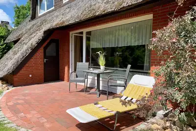 Image de Thatched vacation home North Sea Oasis Apartment 3