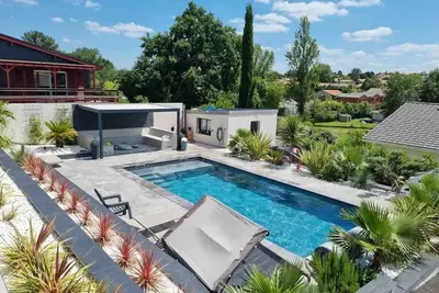 Image de Villa  avec Piscine Proche Bordeaux