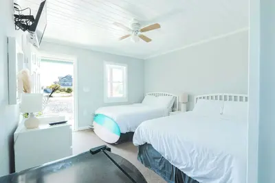 Image de Hotel Room: 2 Double Beds, close to ocean!