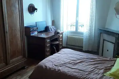 Image de Appartement 1910, Vue sur la Tour Effeil, métro, à deux pas de Paris