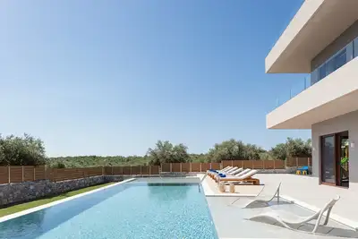 Image de TreeTop Villa Ii, Private Pool, Bbq & Playground