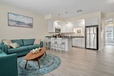 Harbor Haven | Steps to the Sand | A/C | 1 Level