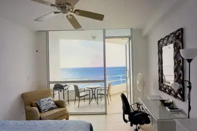 Image de Panama Sarah's Beachfront Bliss Beauty. Unobstructed Ocean Views!